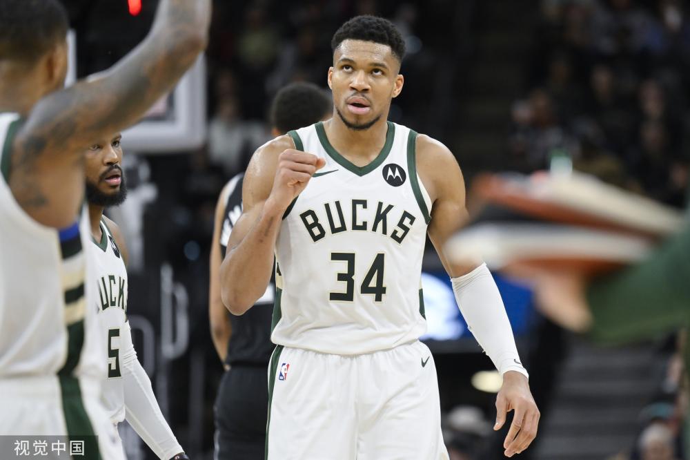 竞技碰撞的 竞技碰撞的