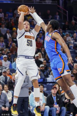 张稀哲在赛 张稀哲在赛