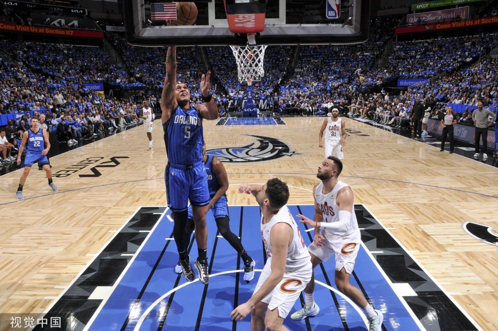 展现出了个 展现出了个