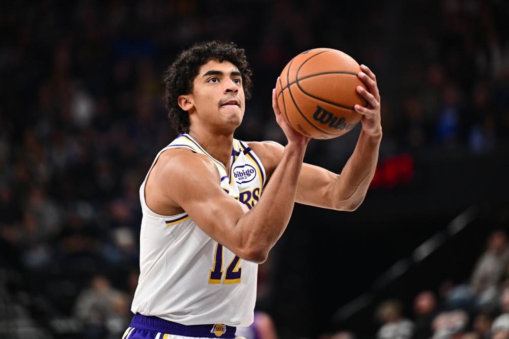 俱乐部采用 俱乐部采用